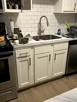 Juicystorm live sex cam