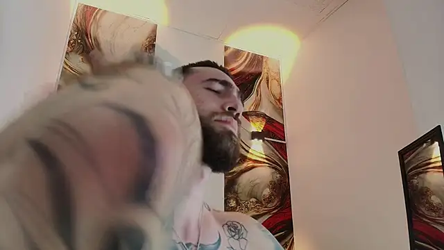 Luke_davis01 live sex cam