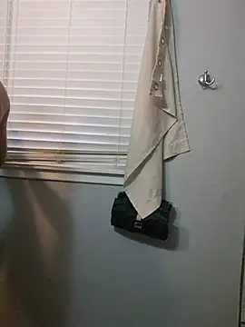 bigdickdaddy2184 live sex cam