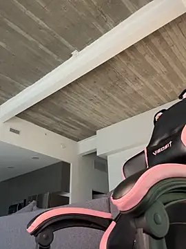 Your_Paris live sex cam