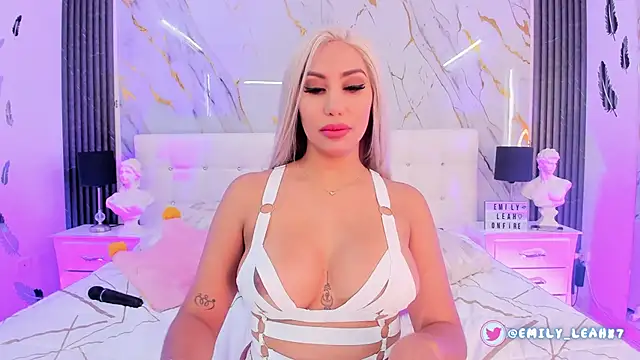 EmilyLeah_ live sex cam