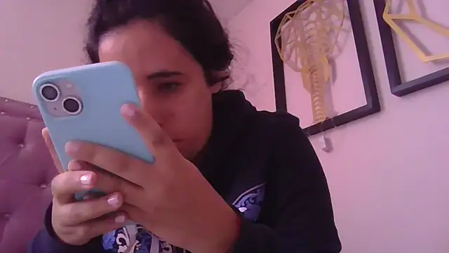 annarose19 live sex cam