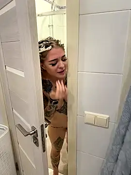 RollingGirls live sex cam