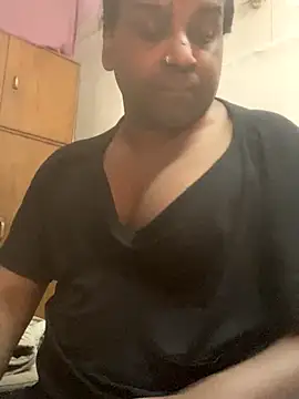 Kajal-Shemale69 live sex cam