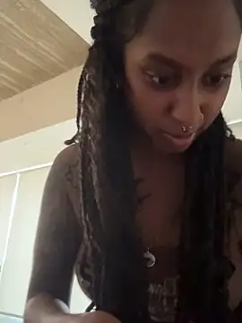 Your_Paris live sex cam