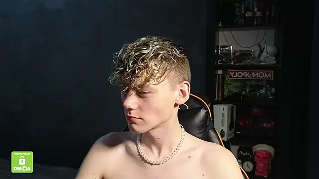 Keytaro live sex cam