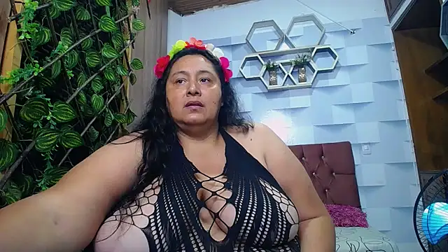 TistMature live sex cam