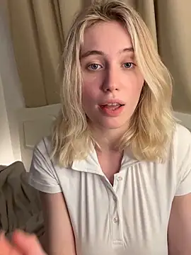 HoneyRay live sex cam