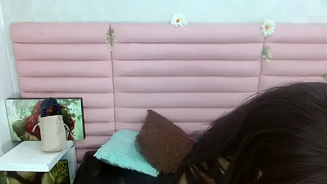 horny_bri_ live sex cam