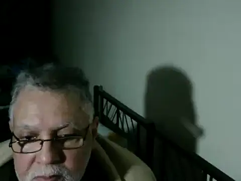 100Tauros live sex cam