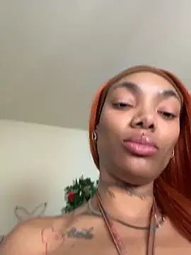 butterflybootyy live sex cam