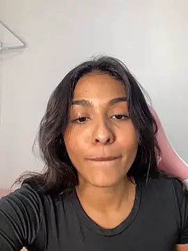 Laurapocahontas live sex cam
