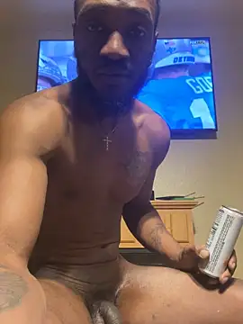 Prettyrichy live sex cam