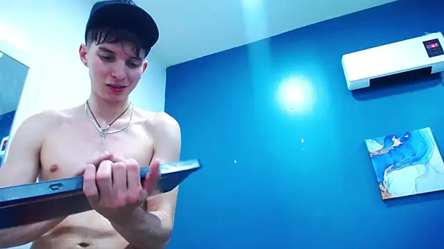 Jheampiiero live sex cam