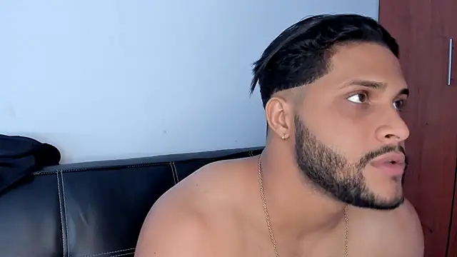 Pier_Simons live sex cam