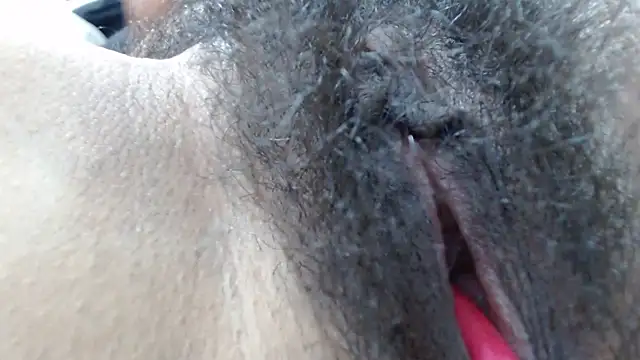 DanaiOluyi live sex cam