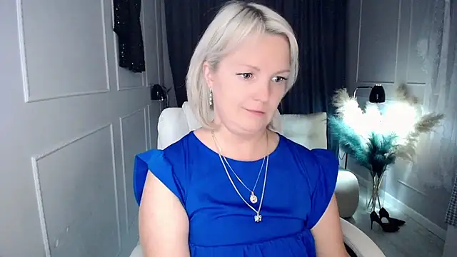 Juarnea live sex cam