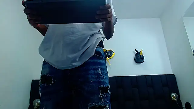 daniel_evans69 live sex cam