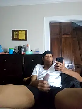 Vybezmaster live sex cam