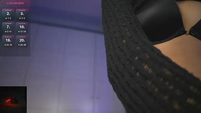 -JuicyMolly- live sex cam