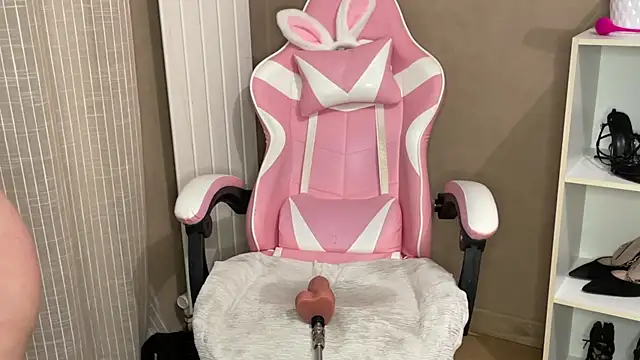 lucie_mehott live sex cam