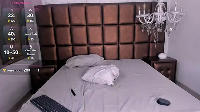 rubyrouge__ live sex cam