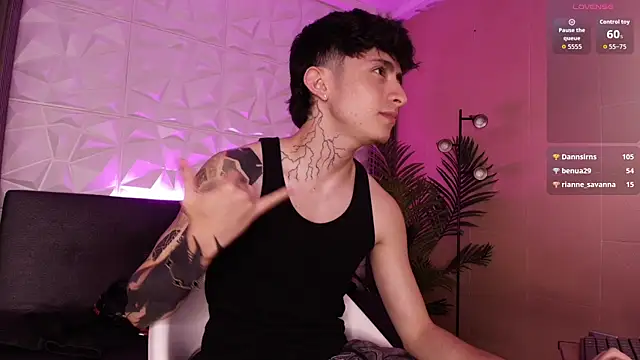 troy_rouge live sex cam