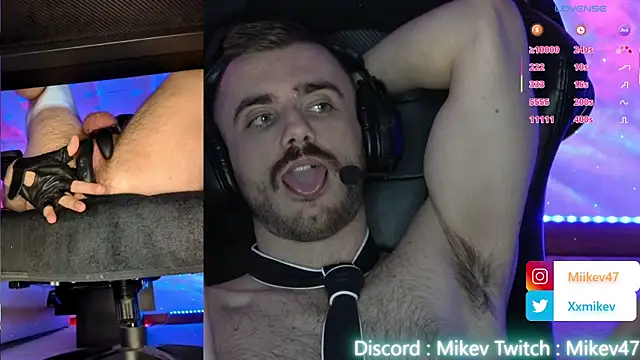 Mikev live sex cam