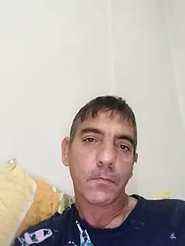 Egemen2245 live sex cam