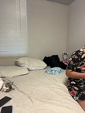 Poli_amor2025 live sex cam