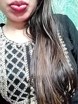 Noor_Darliing live sex cam