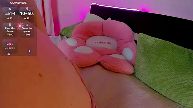 lexxxxxxi live sex cam