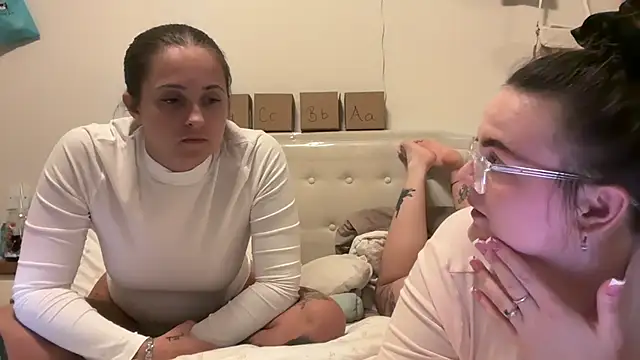 Sexyyduoxx live sex cam