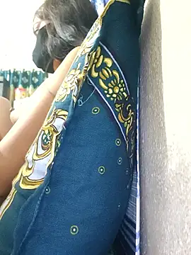 maya-Couple19 live sex cam