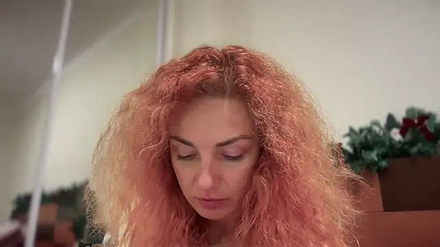 Reddgiirl live sex cam