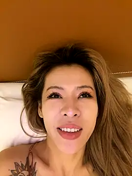 Sunflower-77 live sex cam