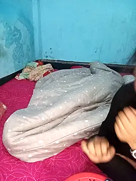 RomanticCouple432 live sex cam