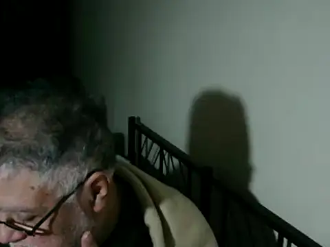 100Tauros live sex cam