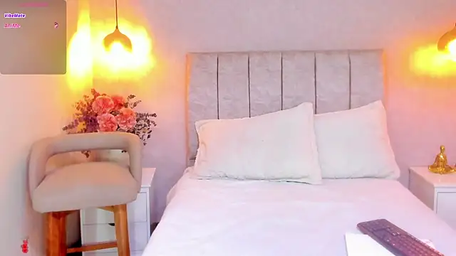 tutu_milf live sex cam