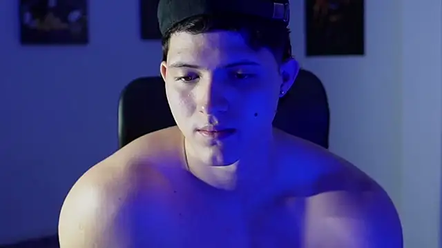 Hazzan_Velez live sex cam