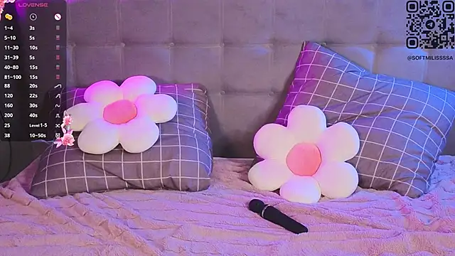 soft_babe live sex cam