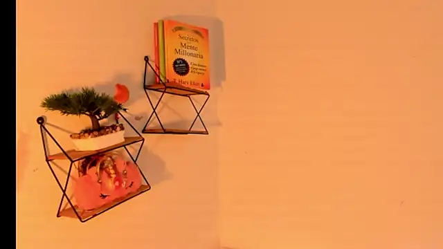 nahomi28_ live sex cam