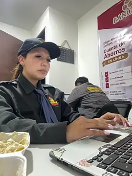 Emily-7_ live sex cam