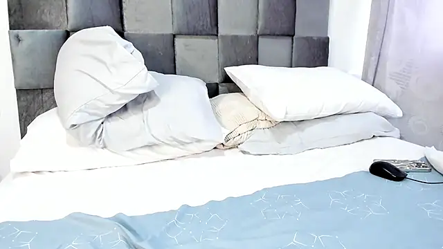 JuanDiegoKing live sex cam