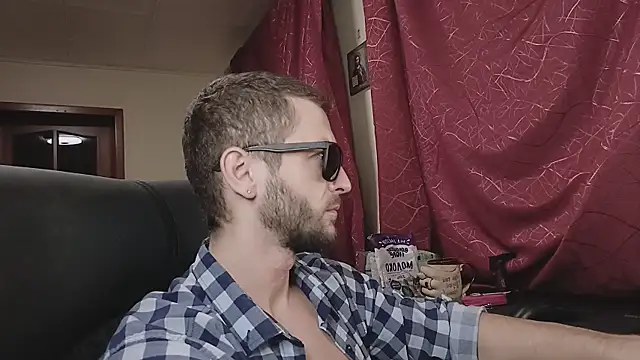 333Alone_in_theDark777 live sex cam