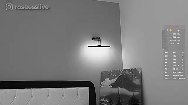ROSEESS live sex cam