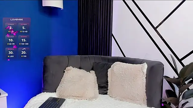 Megan_Do_Santos live sex cam