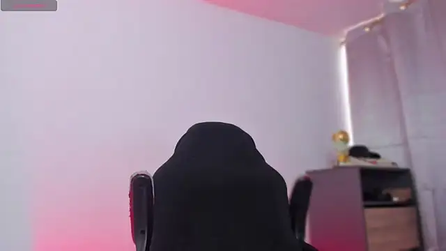 JamesGraay live sex cam