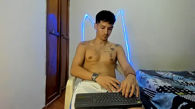 MasterSEX420 live sex cam