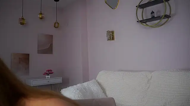 SunnivaCovil live sex cam